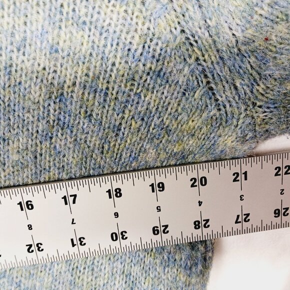 TAHARI, Cropped Button Cardigan, Medium, Soft, Lightweight, Blue/Green Mix - Picture 10 of 16